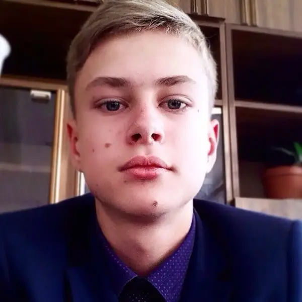 Константин Карелин
