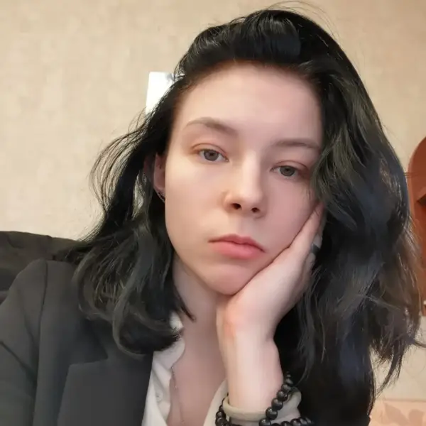 Алена Писарева