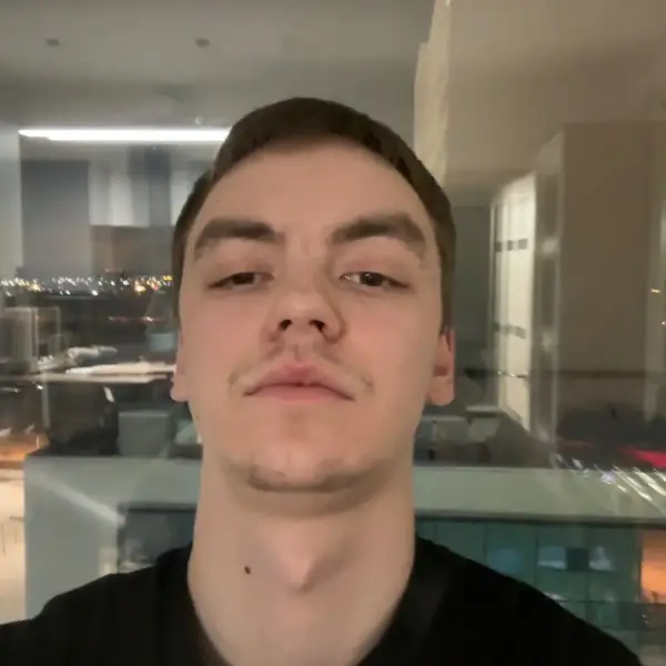 Дмитрий Ш.