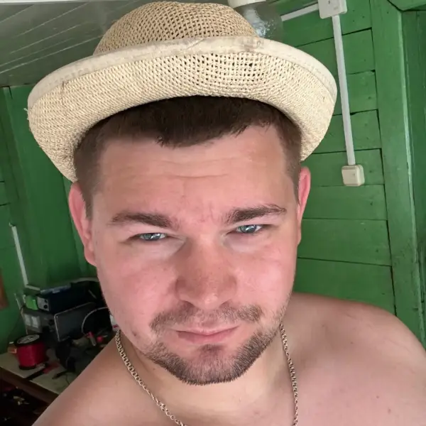 Левашов Даниил