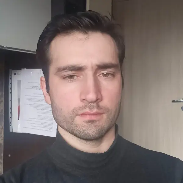 Мартин Э.