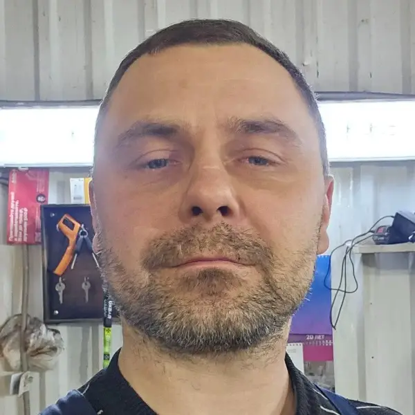 Александр Самсонов