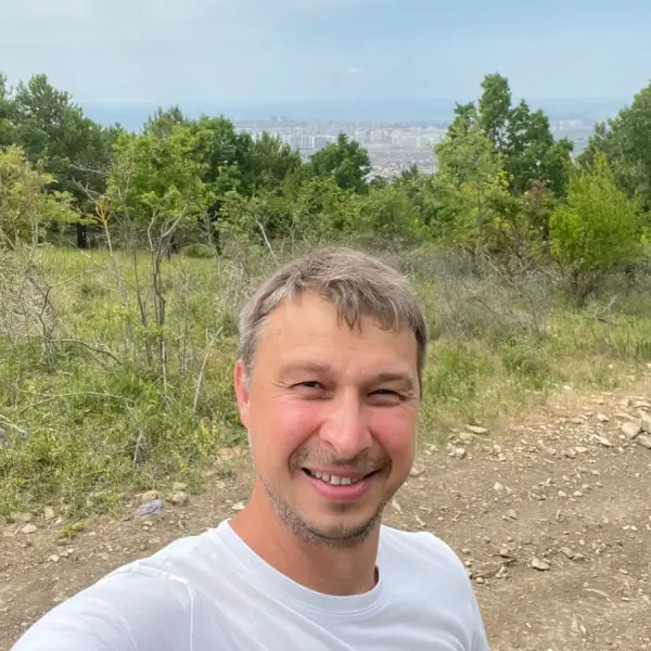 Евгений Никонов