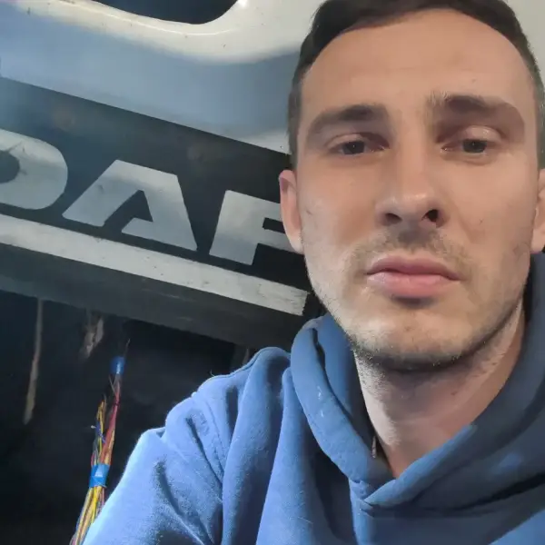 Максим Павлов