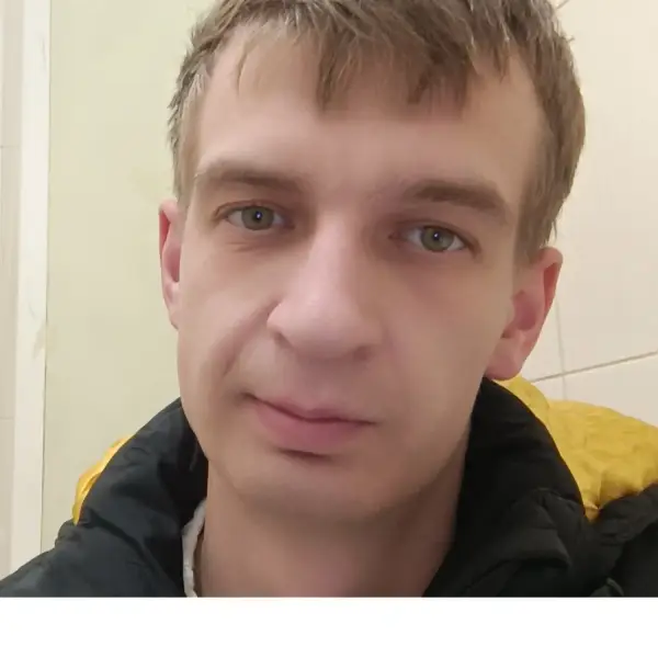 Павел Останин