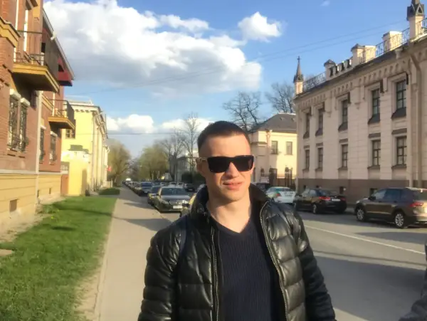 Сергей Мельников