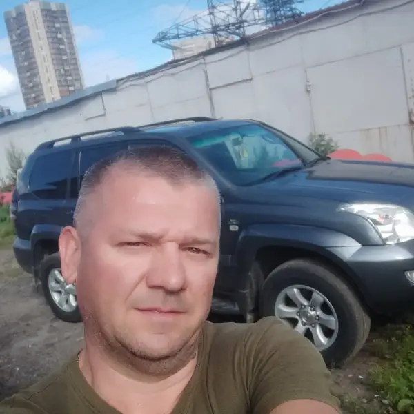 Роман Иванов