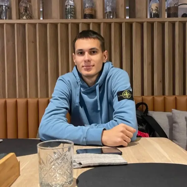Кирилл Михайлович Лобов