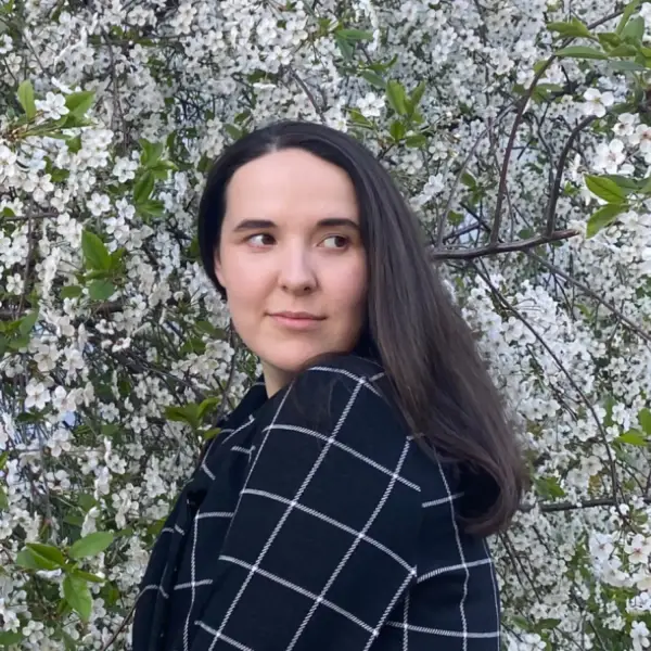 Юлия Мартынова