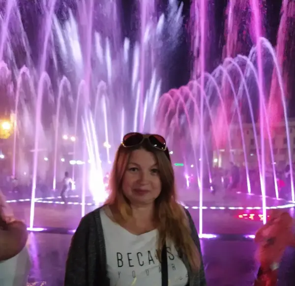 Елена Глебова