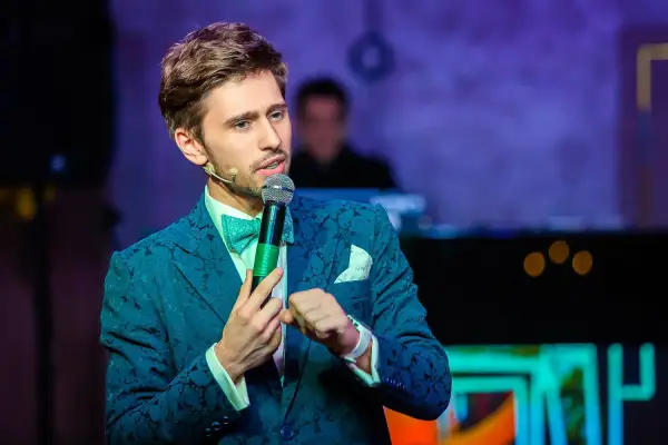 Михаил Мартынов