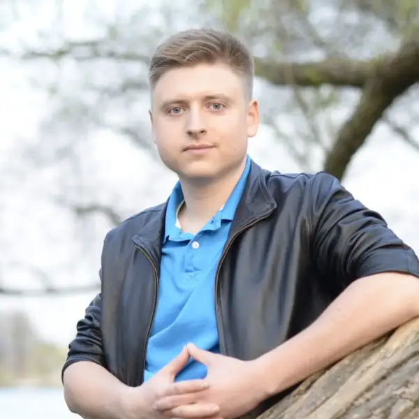 Евгений Валиков