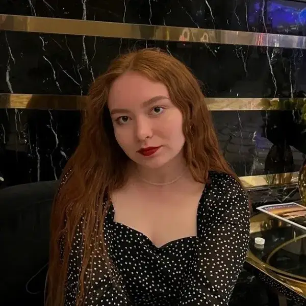 Александра Агафонова