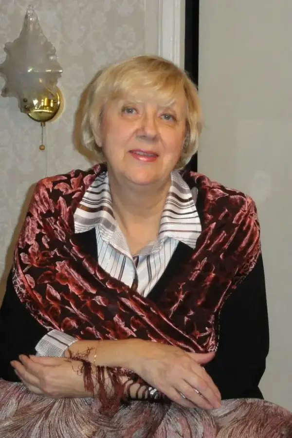 Лариса Чугунова