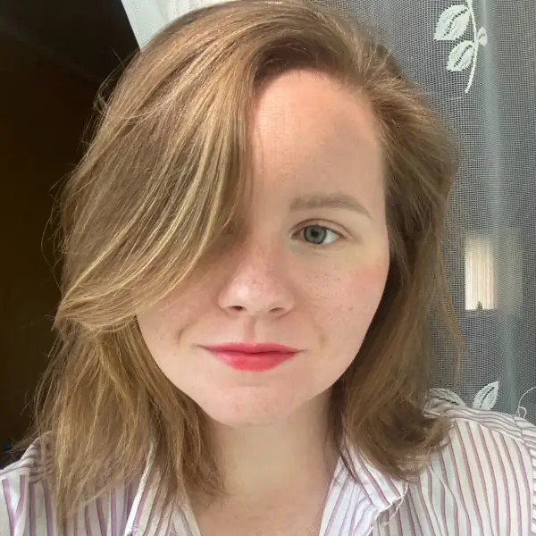 Лиза Николаева