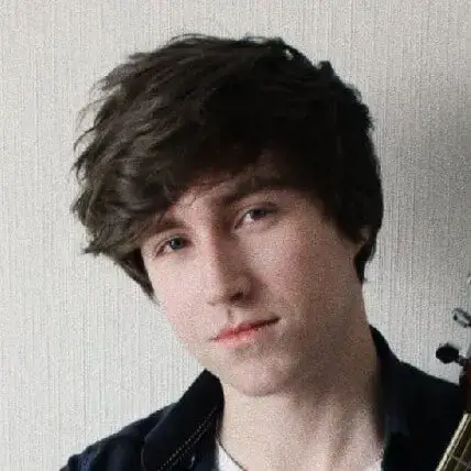 Александр Поушев