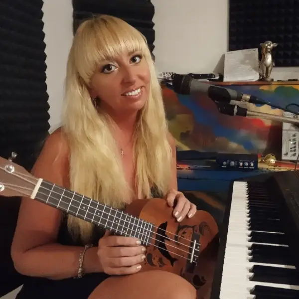 Екатерина Зуева