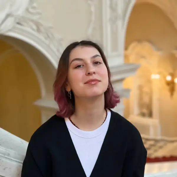 Дуся Саакян