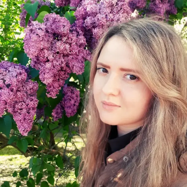 Арина Пухова