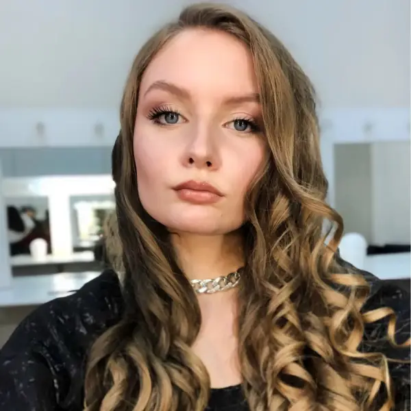Анна Афанасьева
