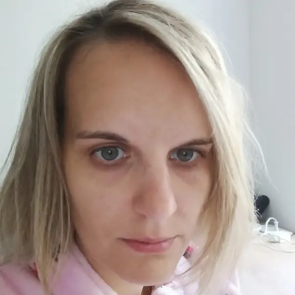 Яна Черкасова