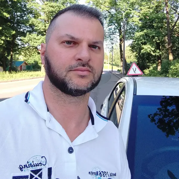 Александр Лысенко