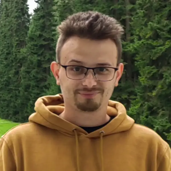 Александр Логинов