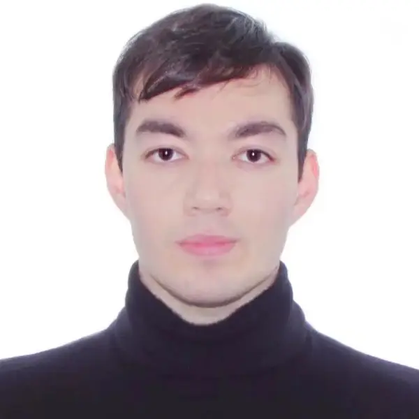 Джасур Сафаров