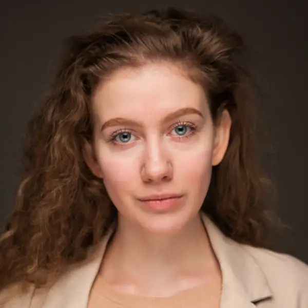 Алина Величко