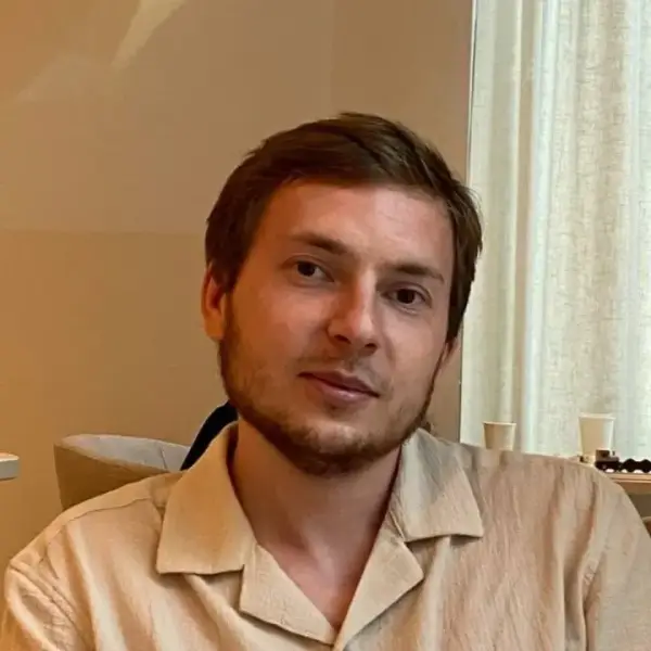 Артём Данилов
