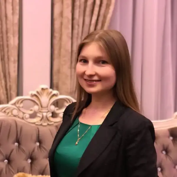 Элина Гирфанова