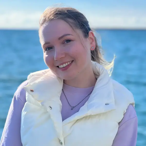 Полина Новоселова