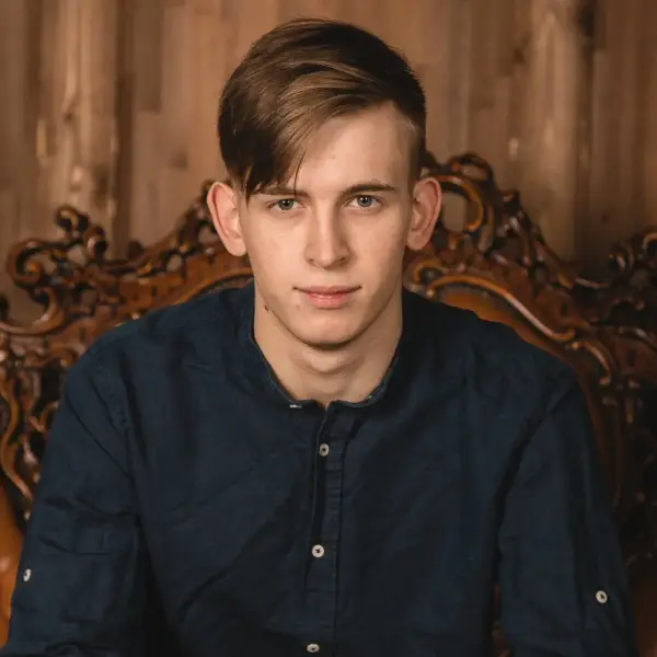 Алексей Ефимов