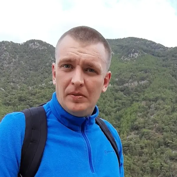 Олег Козлов
