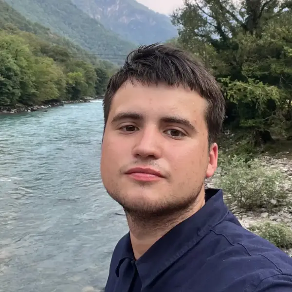 Богдан Елисеенков