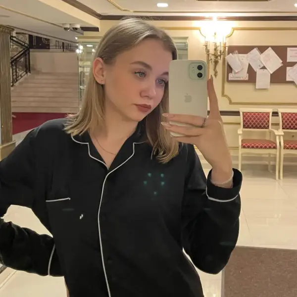 Илона Иова