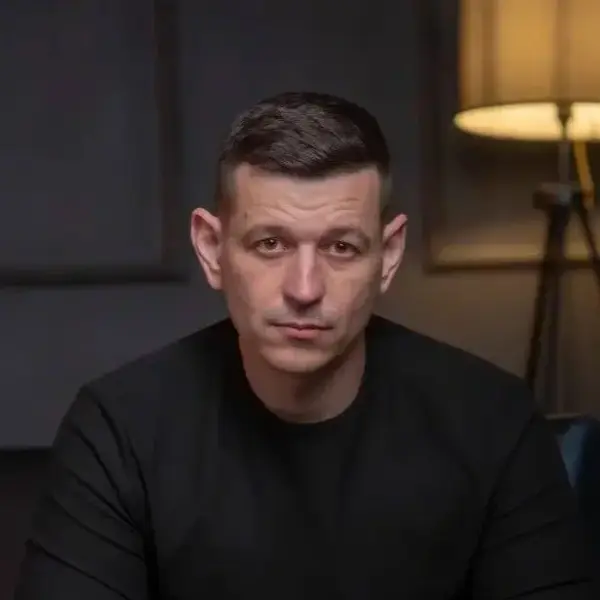 Роман Кинаш