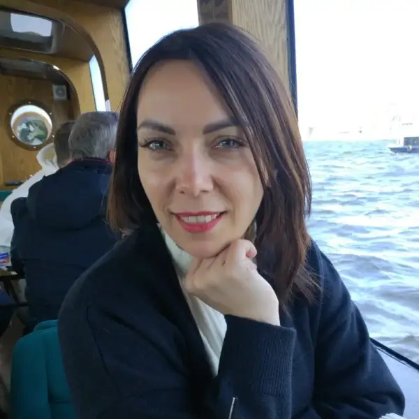 Елена Новикова