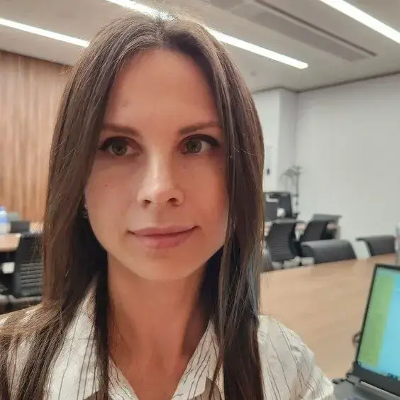 Екатерина Лопатина