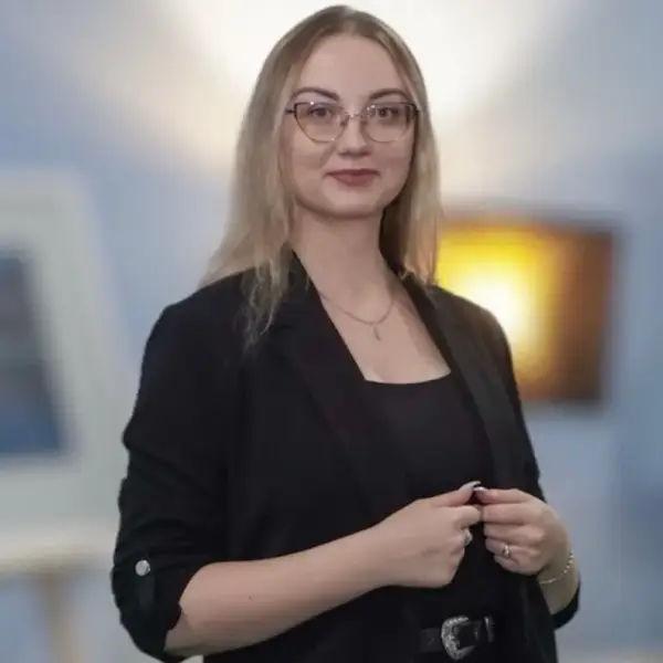 Анастасия Овчинникова