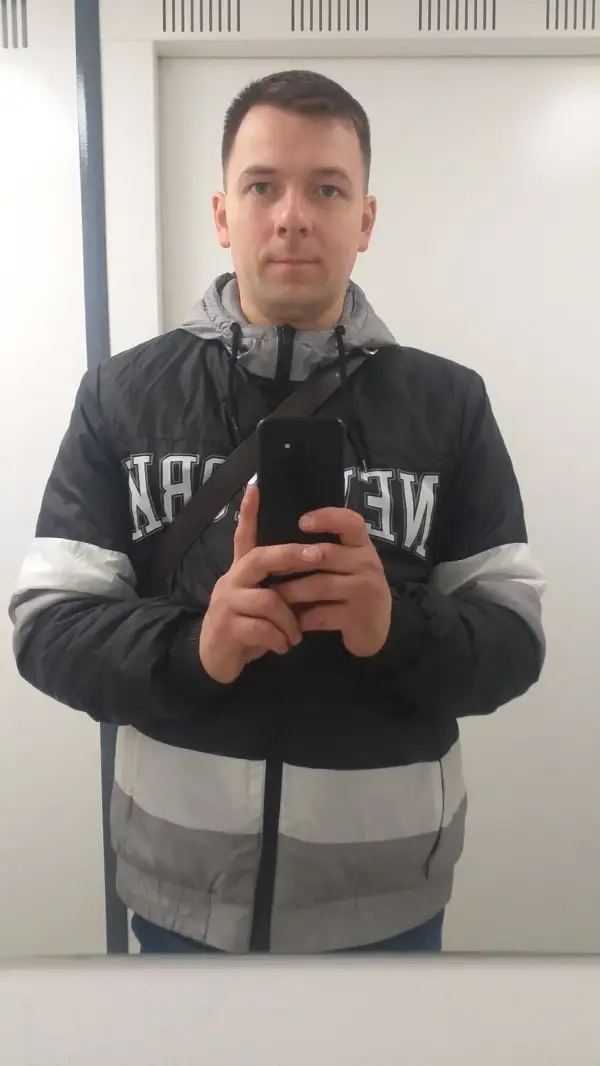 Александр Фирсов