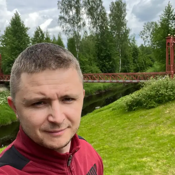 Евгений Арефьев