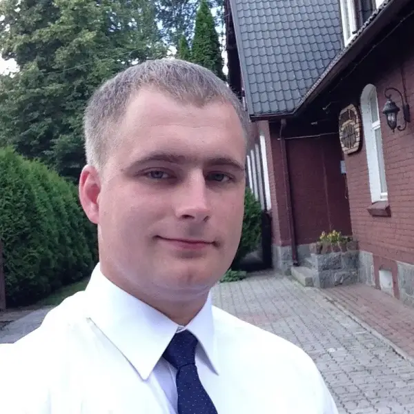 Илья Власов