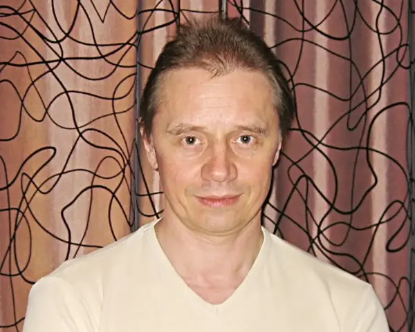 Дмитрий Макаров