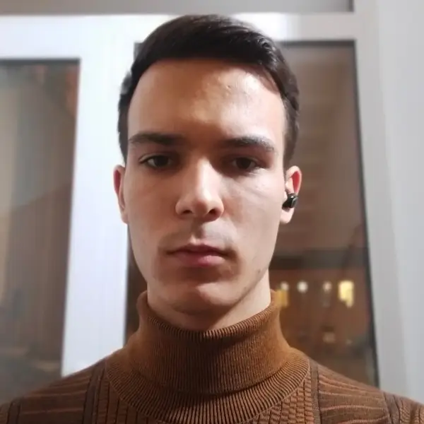 Александр Зарубин