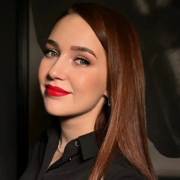 Марина Паутова