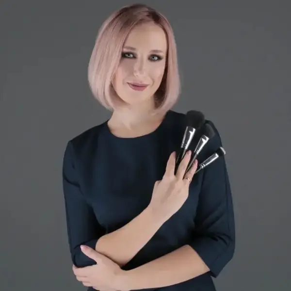 Лина Золотарева