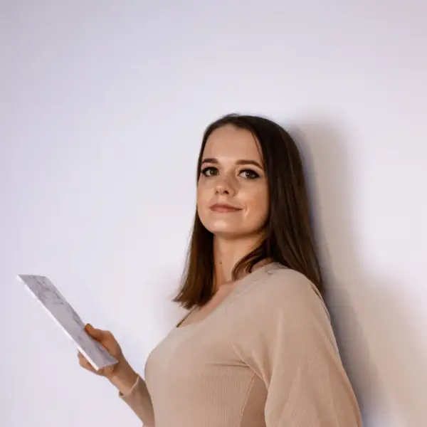 Ирина Позолотчикова