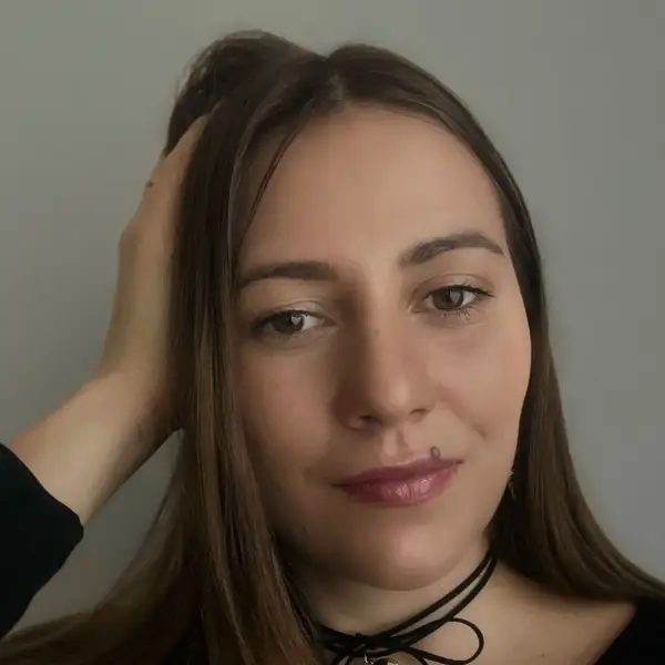 Яна Денисова