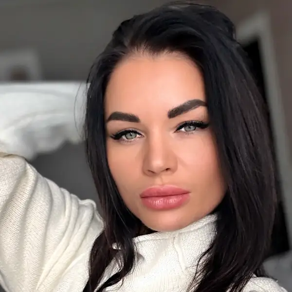 Янина Д.
